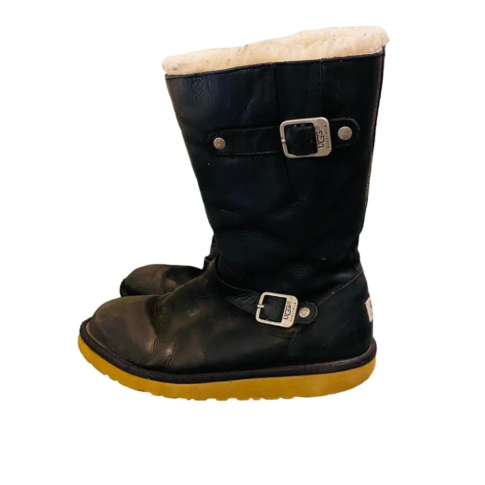 Ugg 1969 Kensington Women's Black Leather Shearling Side Zip Biker Boot